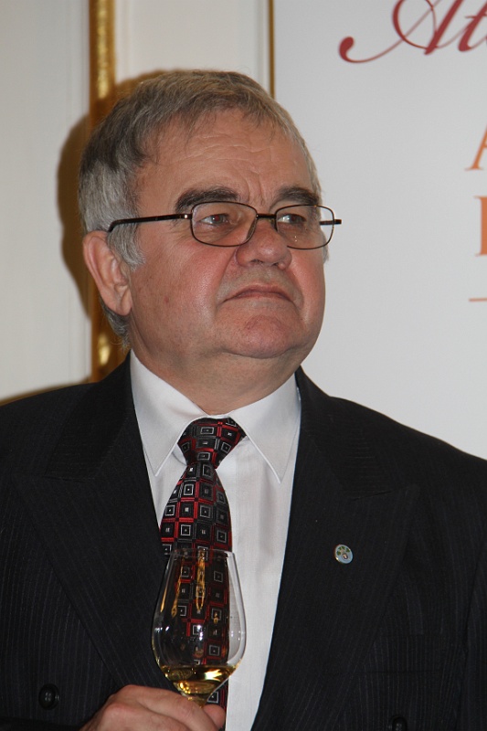 Ats- 200.JPG